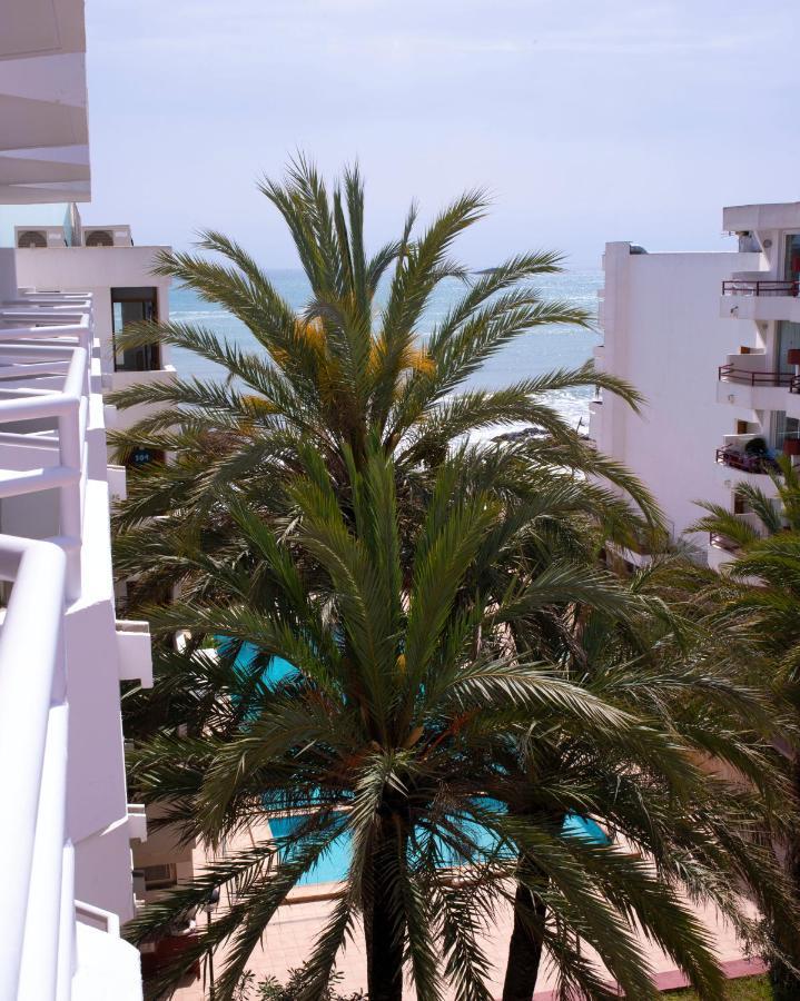 Apartamentos Llobet Ibiza Екстер'єр фото