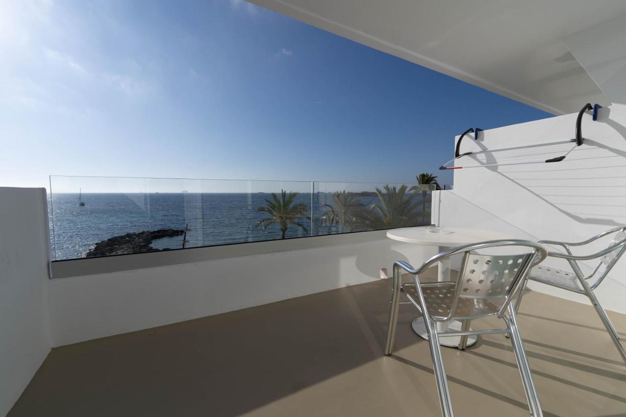 Apartamentos Llobet Ibiza Екстер'єр фото