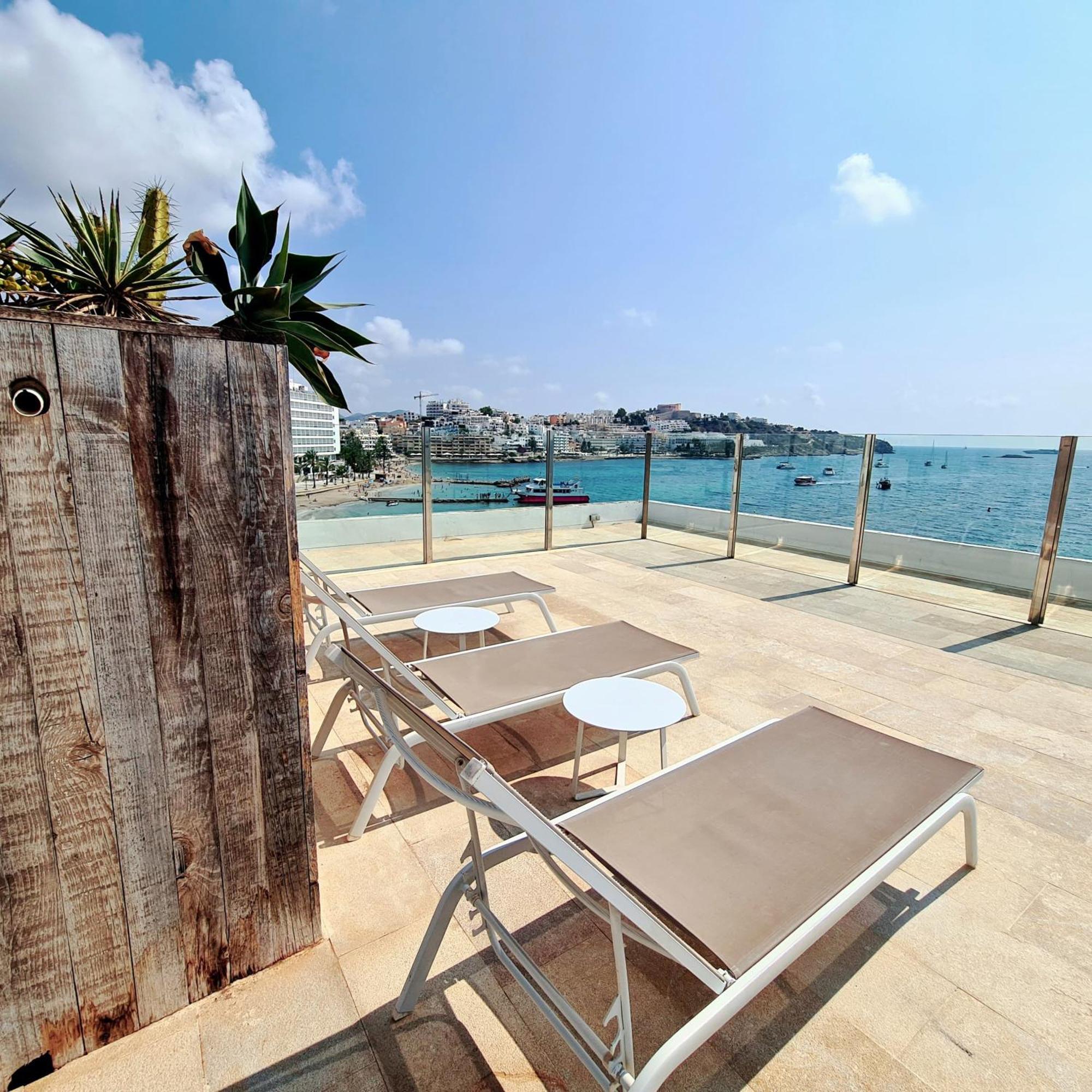 Apartamentos Llobet Ibiza Екстер'єр фото