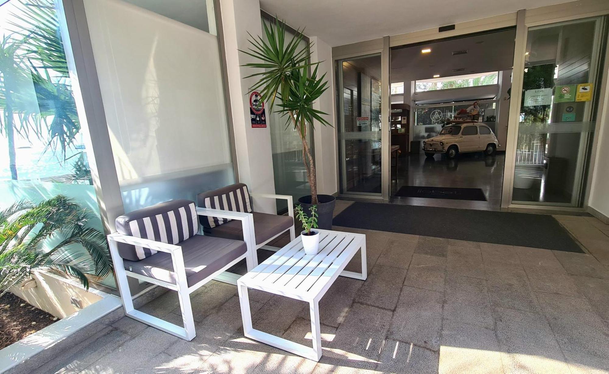Apartamentos Llobet Ibiza Екстер'єр фото